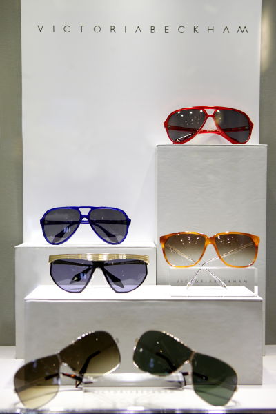 溥仪眼镜时尚眼镜秀全国巡演登陆国际高端百货新光天地1层中庭