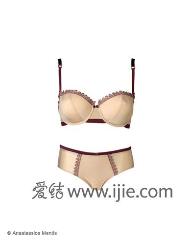 年下既婚男性年上既婚女性 出会い系アプリ