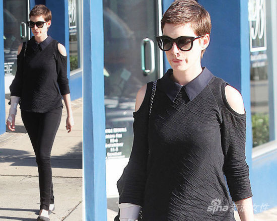 性感香肩狂野小清新