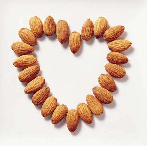 美国大杏仁有益心脏健康