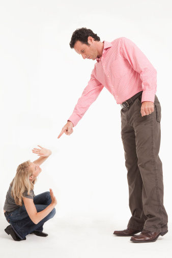 大男子主义表现二：贬低女友显示自己全能