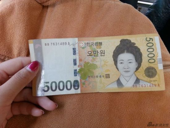 点击图片进入第一页