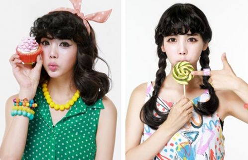 卷刘海，让脸看起来更小。