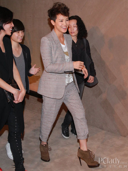 点击图片进入下一页