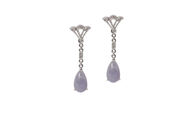 优雅的扇形耳环