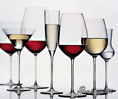 酒杯