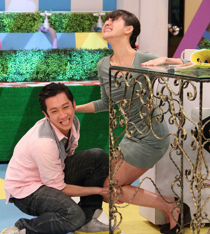 点击图片进入第一页