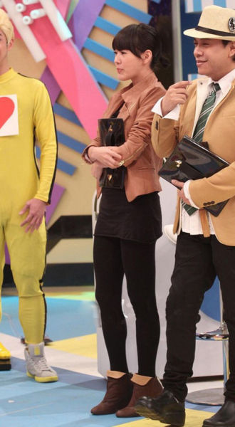 点击图片进入第一页