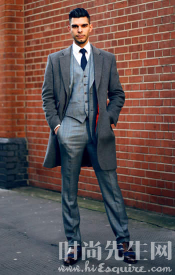 欧美潮男如何搭配呢大衣