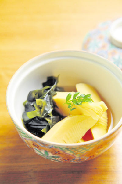 煮竹笋配昆布