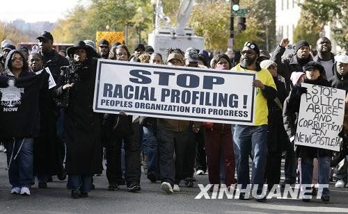 国新办发布2012年美国人权纪录