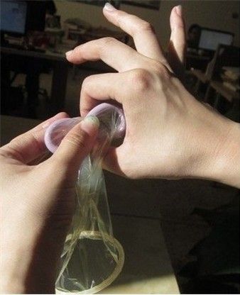 真人演示戴套过程