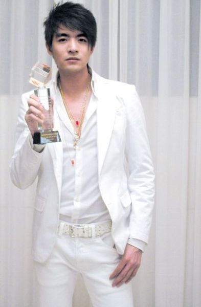 点击图片进入下一页