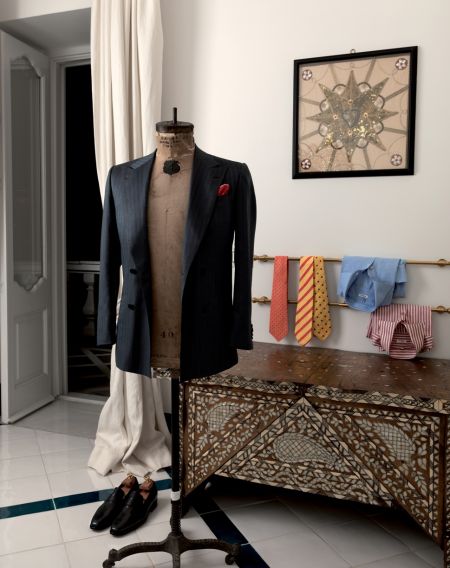 几乎所有的工作都是手工完成的