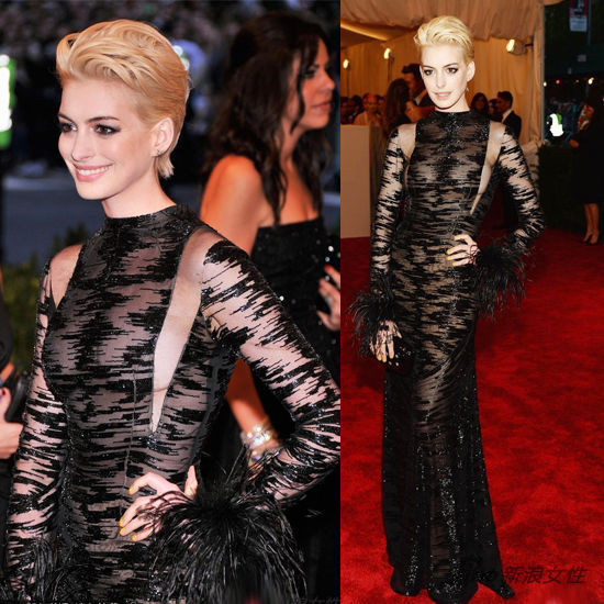 曝安妮-海瑟薇被老公带坏吸大麻减肥