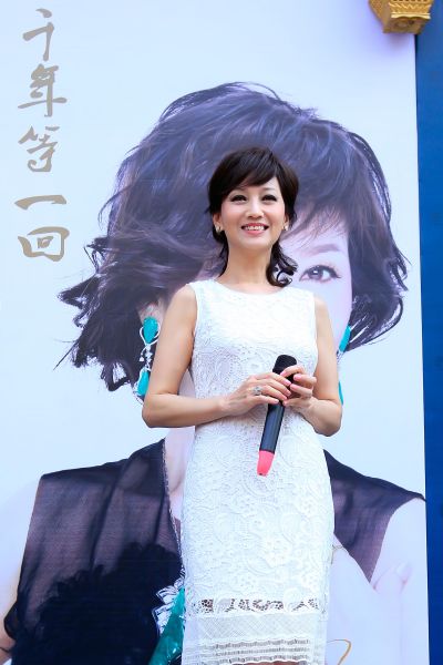 特邀品牌代言人赵雅芝女士