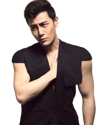 许绍洋整容惊悚大变脸网友惊叹：像苏志燮