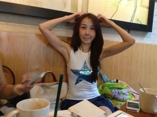 　　近日，萧蔷在《十足女神范》节目中遭男嘉宾挑衅而晒素颜照的视频和照片在网络疯传，素颜的萧蔷可见保养得甚好。一直质疑萧蔷整容的传言被女神一举攻破。