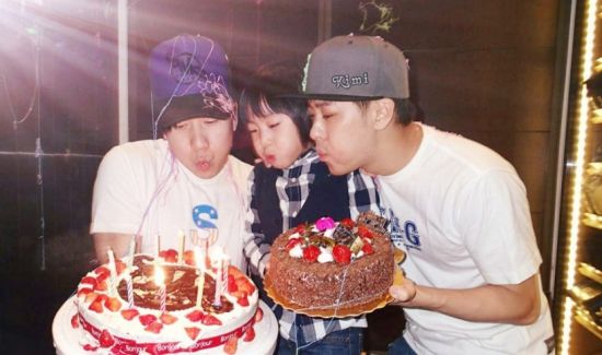 林志颖父子为林俊杰庆生