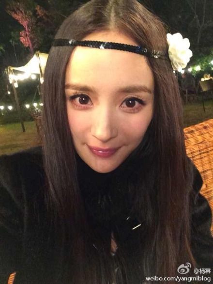 杨幂孕中自拍