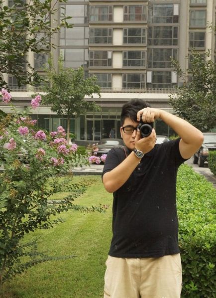 蒋翼遥爱好摄影