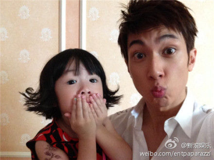 吴尊女儿超萌可爱