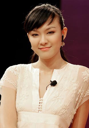 组图明星发型名模李艾16款活泼美发10