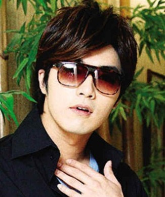 　　2004年：贺军翔
