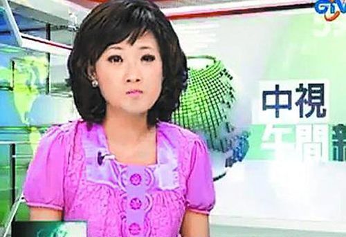 吞蚊子的女主播黄晴意外爆红