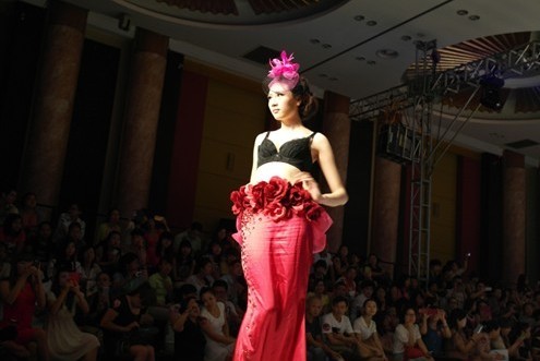 以法式浪漫的爱意表达为主要创作点