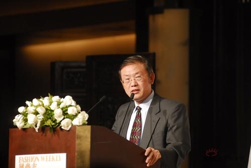 社委会嘉宾吕政先生8月18日,风尚志《fashion weekly》周年庆典暨2007