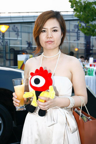 组图:时尚14周年社庆之主编与小浪-孙雅君主编与小浪