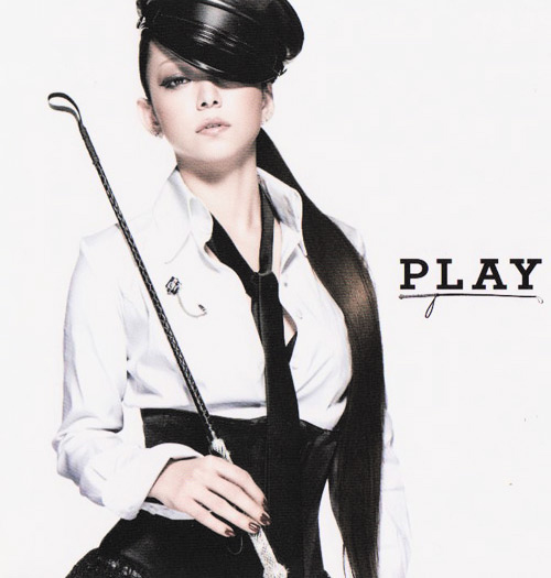 安室奈美惠十年前,小室哲哉捧红了安室奈美惠和华原朋美,两人是当时红