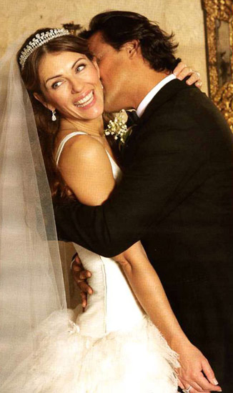 英国名模伊莉莎白-赫莉与印度富商阿伦-拿尔雅英国名模伊莉莎白-赫莉