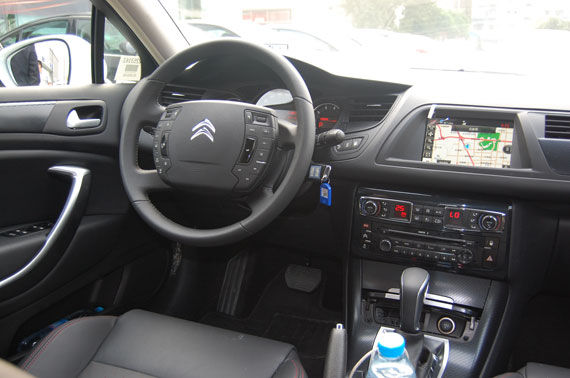 T时代新C5 1.6THP内饰图