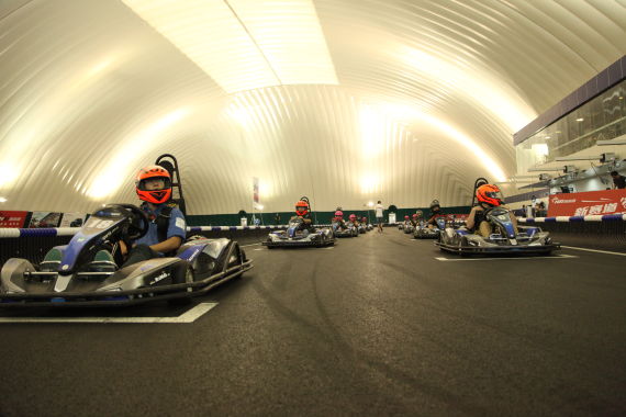 新赛道国际卡丁车馆“媒体杯”挑战赛