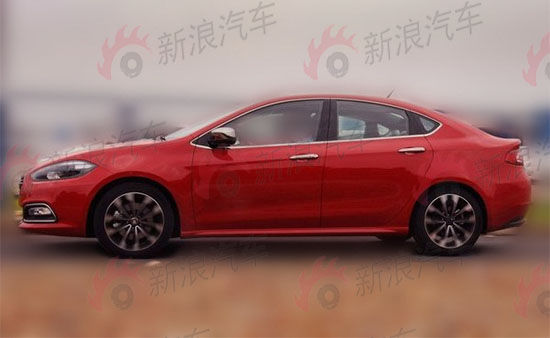 广汽菲亚特菲翔运动版谍照