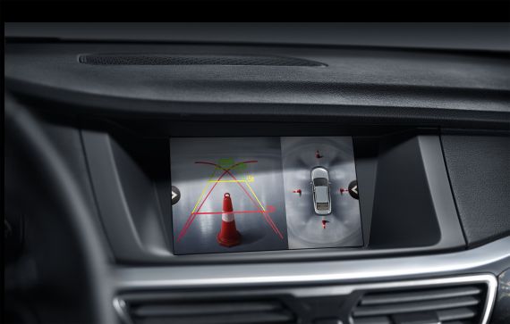 吉利GC9高清内饰曝光 配置丰富实用