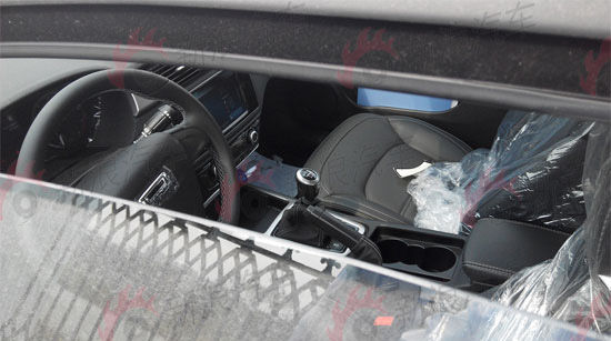 疑似观致3跨界版谍照