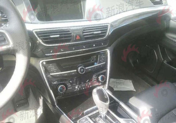 配置解读 吉利GC9无伪谍照实拍曝光