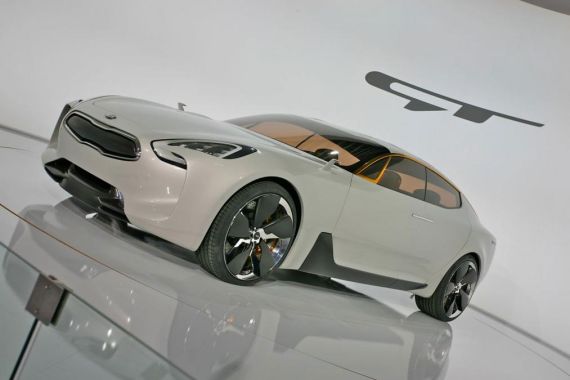 起亚GT将于2016年上市 与劳恩斯共平台