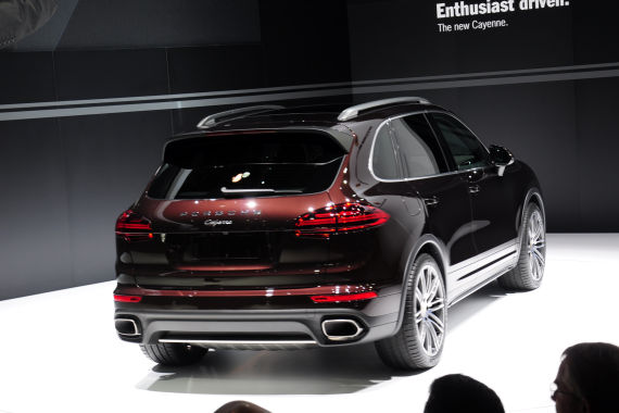 保时捷新卡宴上市 售价97.2-221.4万元