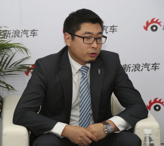 新浪汽车对话林肯中国销售及服务副总经理 范自强