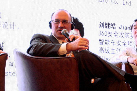 伟世通全球副总裁 Tim Yerdon