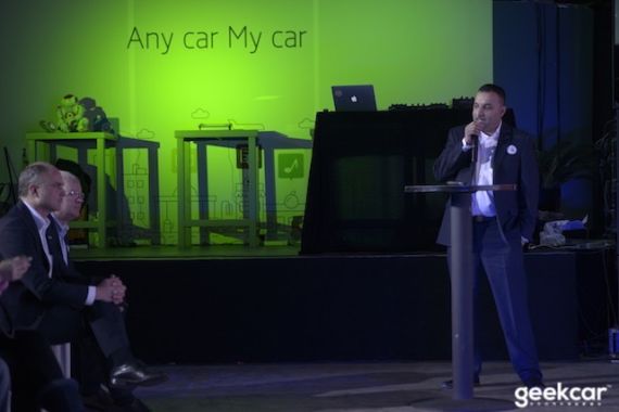 捷豹路虎全球手机互联负责人 Sat Gill