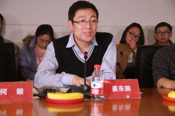 在乐视总裁助理姜东阁看来，乐视十年来的成功就是在多次把握住了时代变化中稍纵即逝的战略性商机