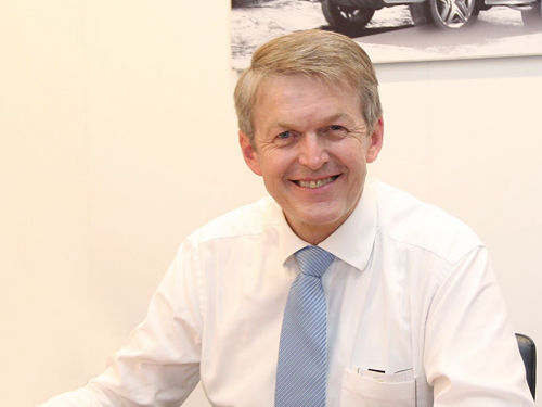 奔驰技术研发负责人Thomas Weber