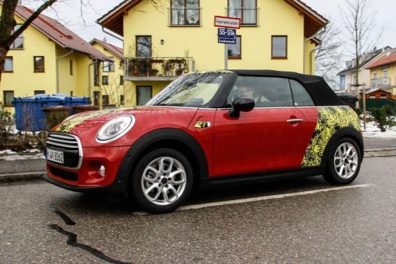 新款MINI敞篷版谍照曝光 预计11月上市