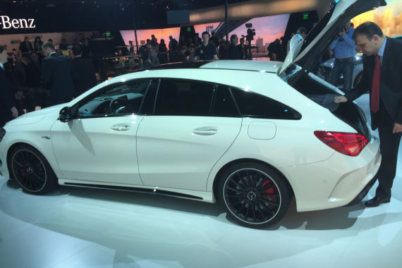 奔驰CLA45 AMG猎装版