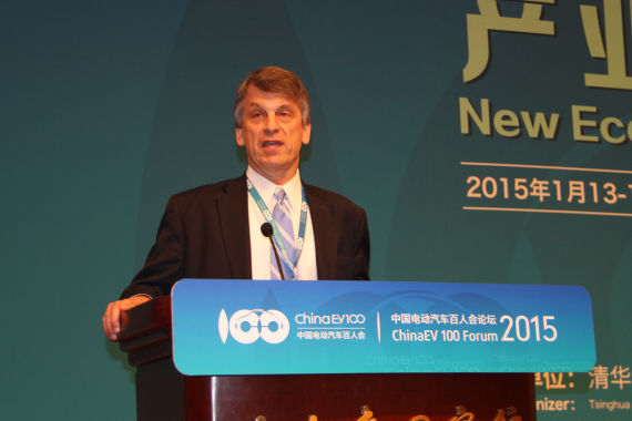 美国能源部前部长助理大卫·桑德罗